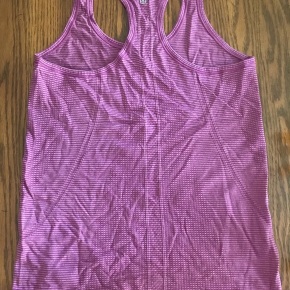 Lululemon Racerback tank, size 8 - Picture 2 of 3